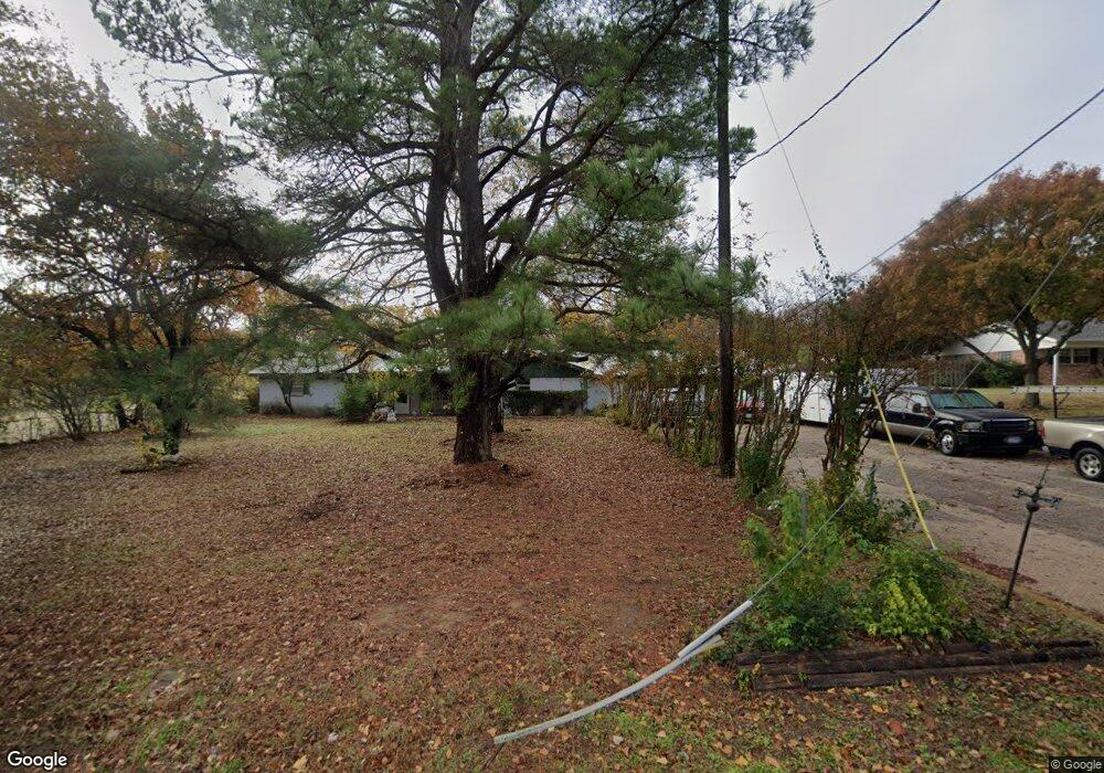 8932 Kirk Ln, North Richland Hills, TX 76182 - photo 1