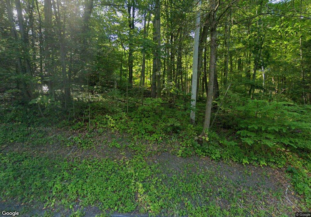 700 Town Hill Rd, New Hartford, CT 06057 - photo 1