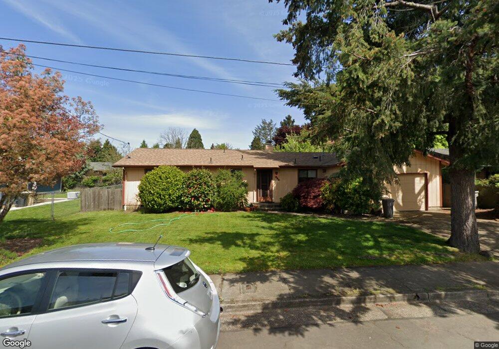 935 SE Viewmont Ave, Corvallis, OR 97333 - photo 1