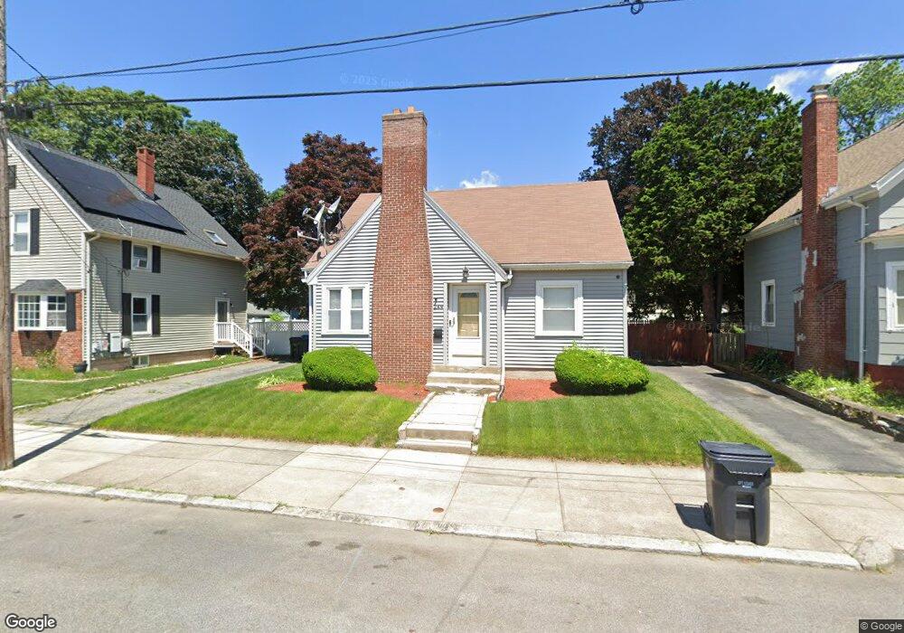 249 W Forest Ave, Pawtucket, RI 02860 - photo 1