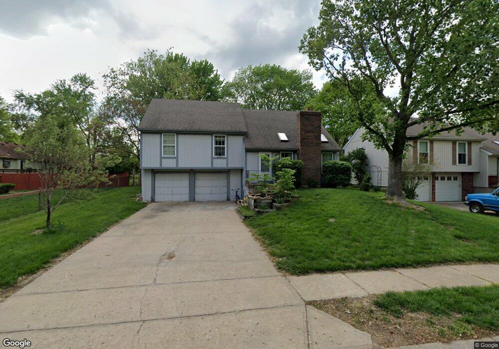 5016 Perry Ln, Shawnee, KS 66203 - photo 1