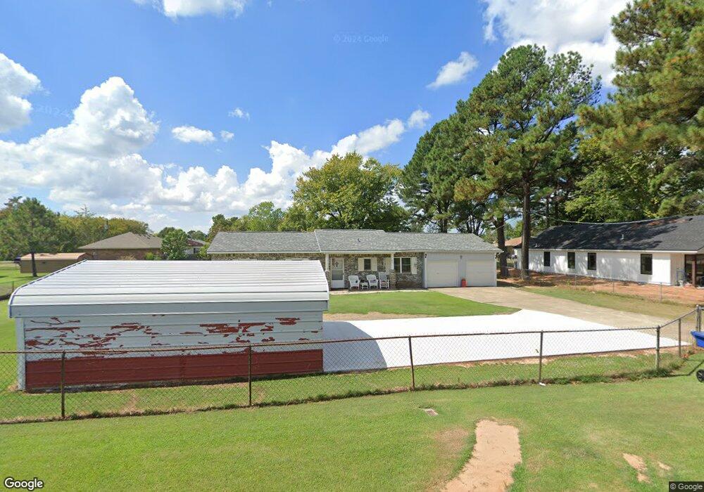 902 S Fir St, Muldrow, OK 74948 - photo 1