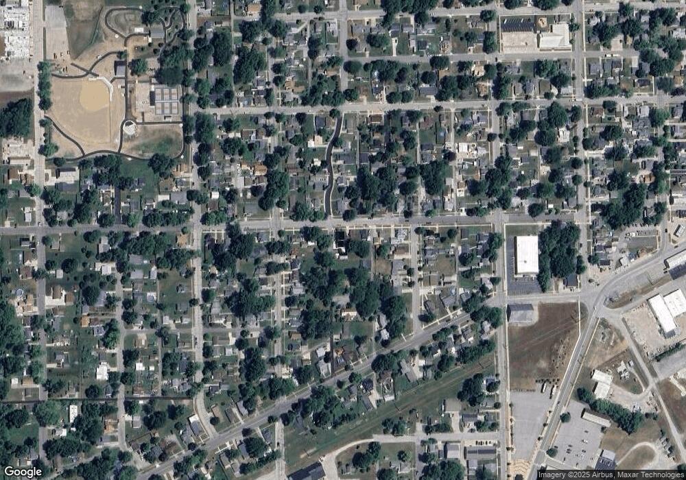 417 20th St, Auburn, IN 46706 - photo 1