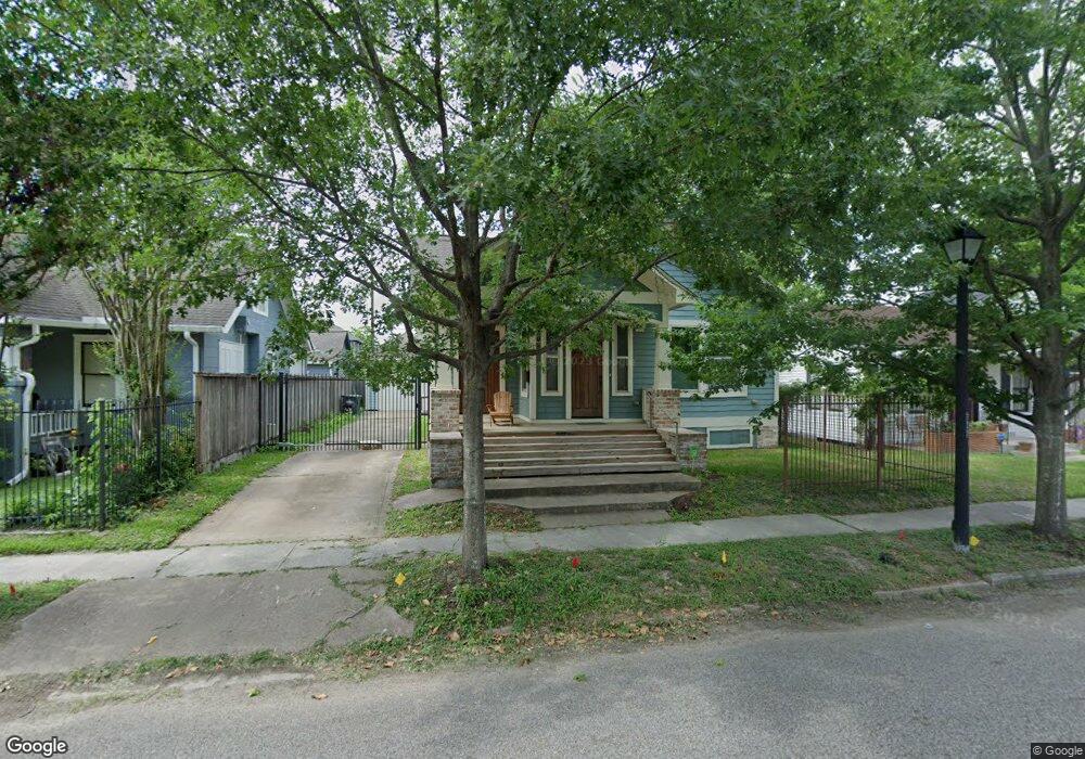 1033 Peddie St, Houston, TX 77009 - photo 1