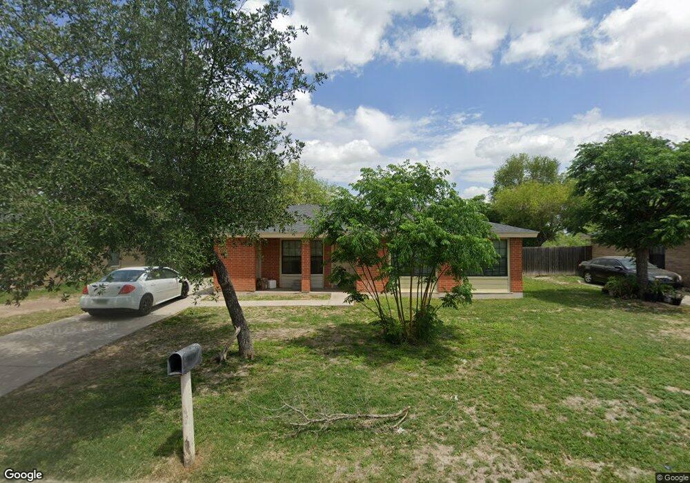 905 E Eller Ave, Pharr, TX 78577 - photo 1