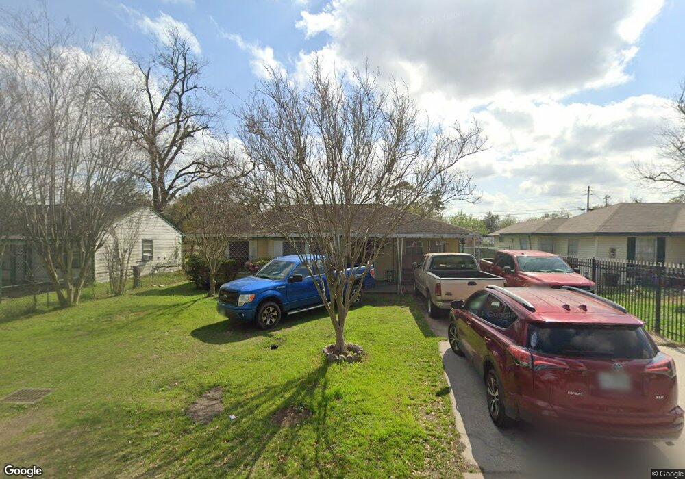46 Penway St, Houston, TX 77022 - photo 1