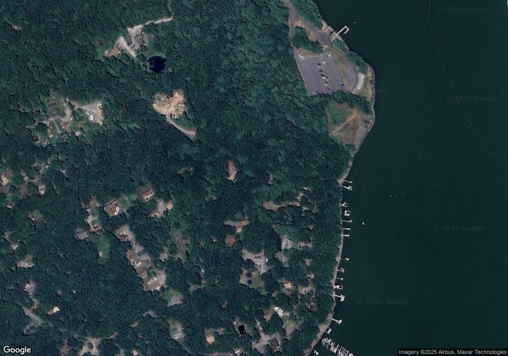 13 Pinewood Ln, Hawley, PA 18428 - photo 1