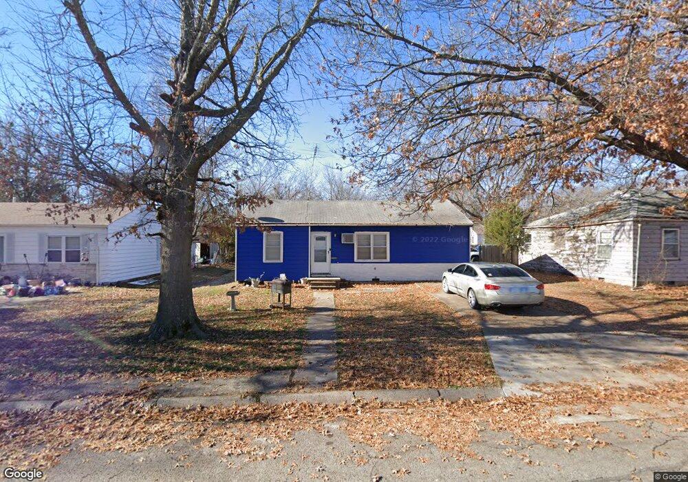 1225 Ward Ave N A, Parsons, KS 67357 - photo 1