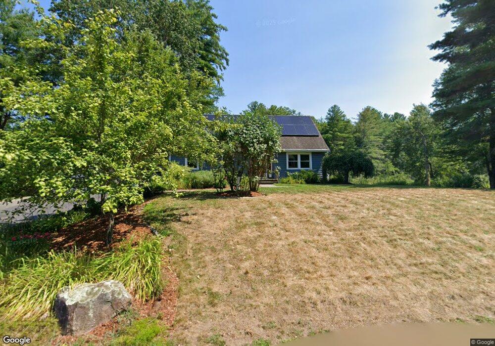 81 Craigie Cir, Carlisle, MA 01741 - photo 1