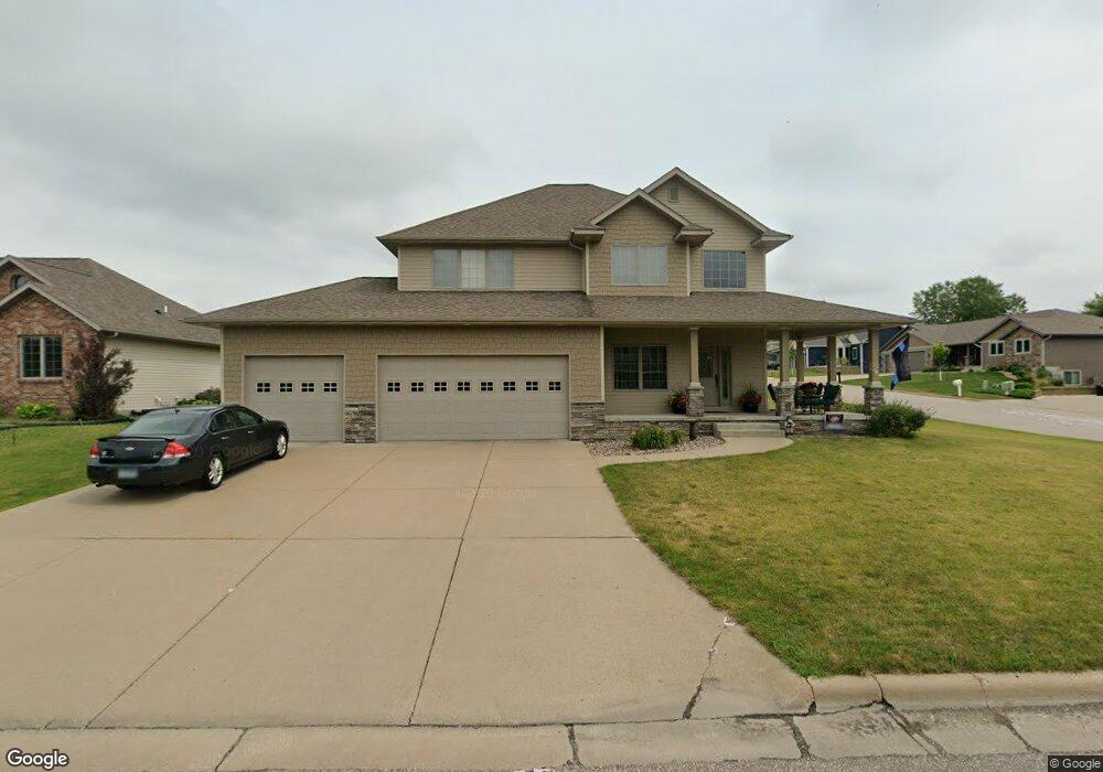 1432 Highland Dr, Winona, MN 55987 - photo 1