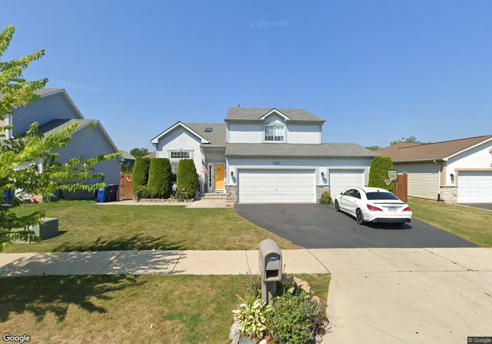 2716 W Lucia Ave, Waukegan, IL 60085 - photo 1