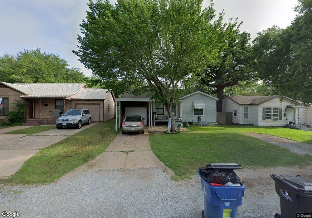 1611 W Walker St, Denison, TX 75020 - photo 1