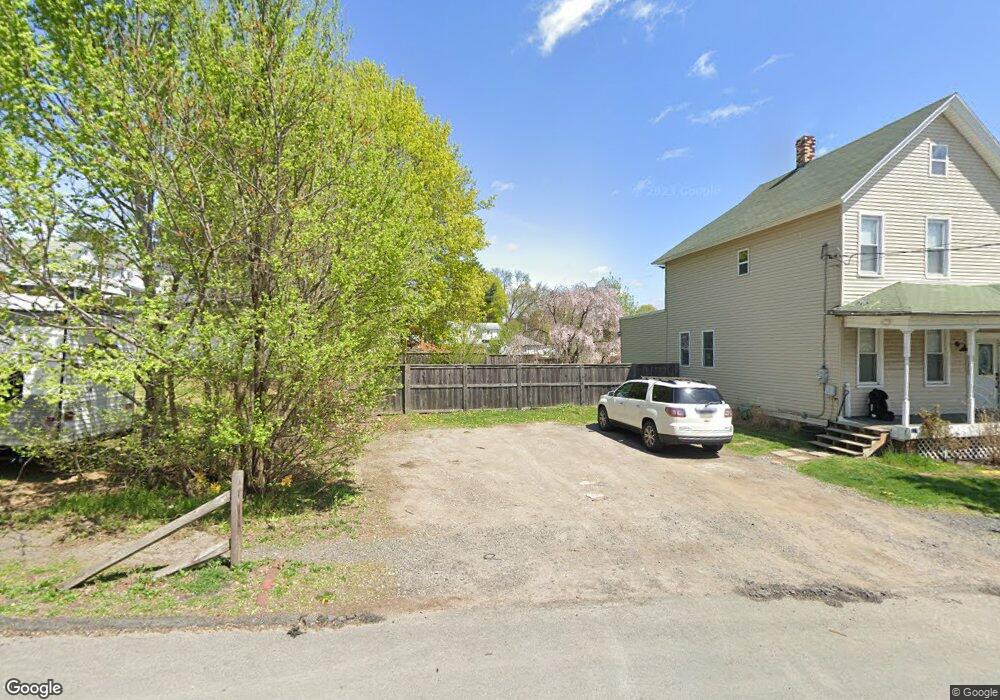 1518 Swetland St, Scranton, PA 18504 - photo 1