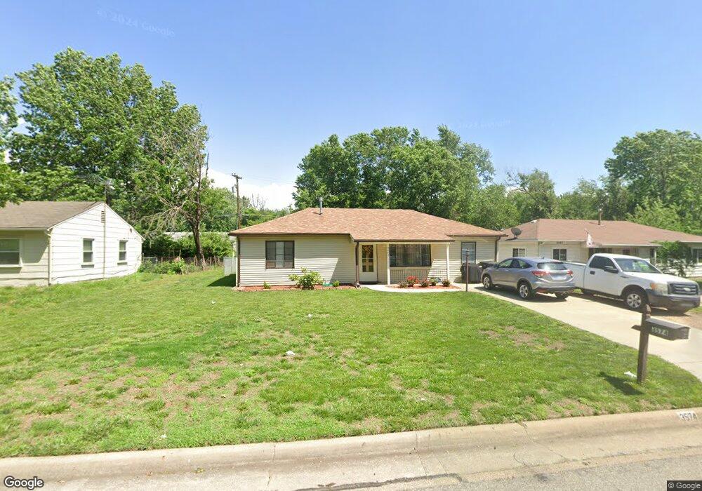 3574 SW Clare Ave, Topeka, KS 66611 - photo 1