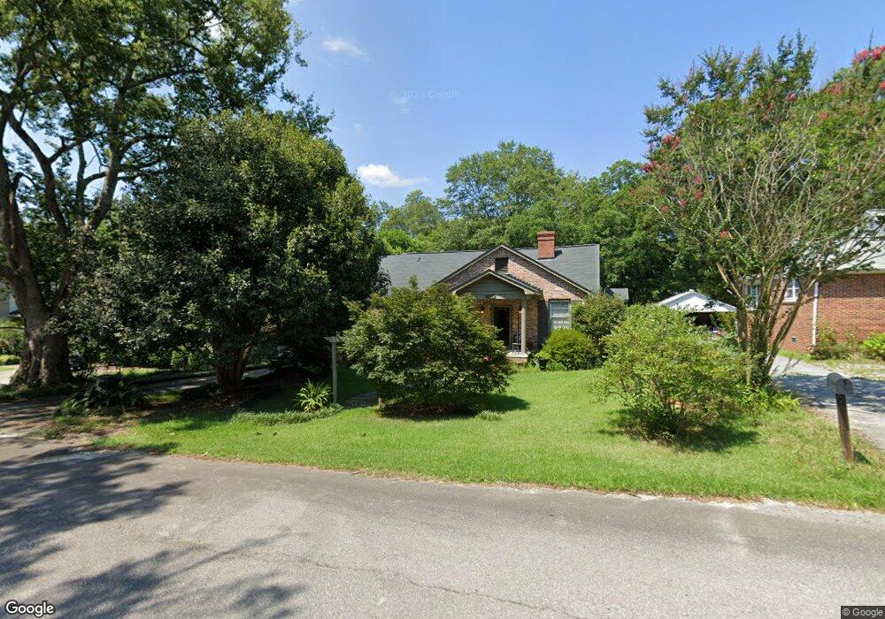 1513 Lakeview Ave, Camden, SC 29020 - photo 1