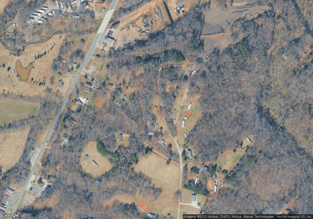 387 Skyuka Rd, Statesville, NC 28677 - photo 1