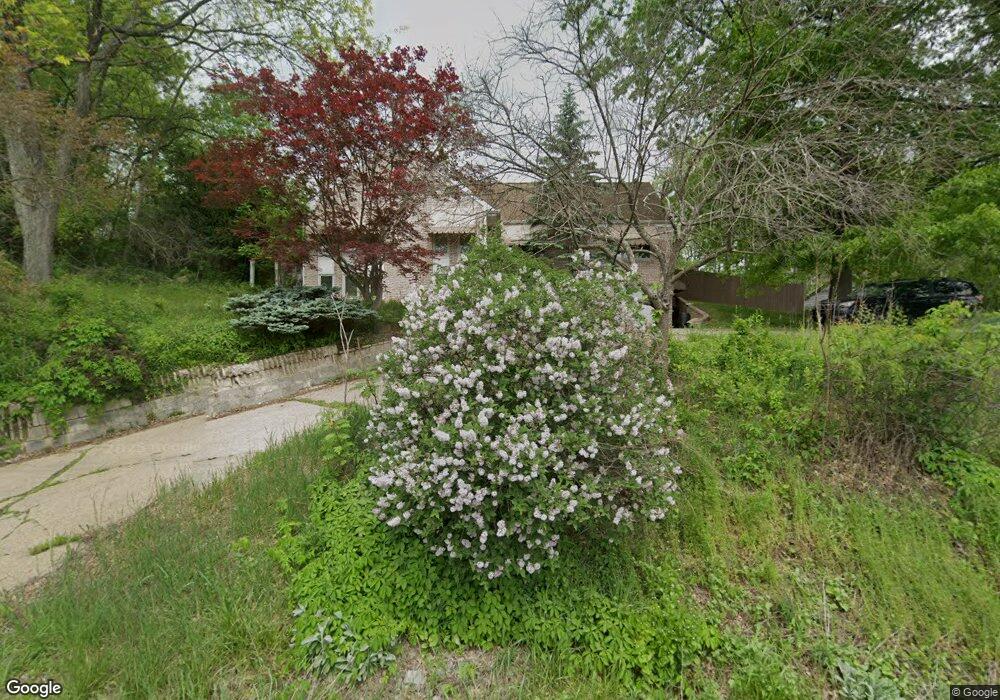 1097 Venetia Rd, Eighty Four, PA 15330 - photo 1