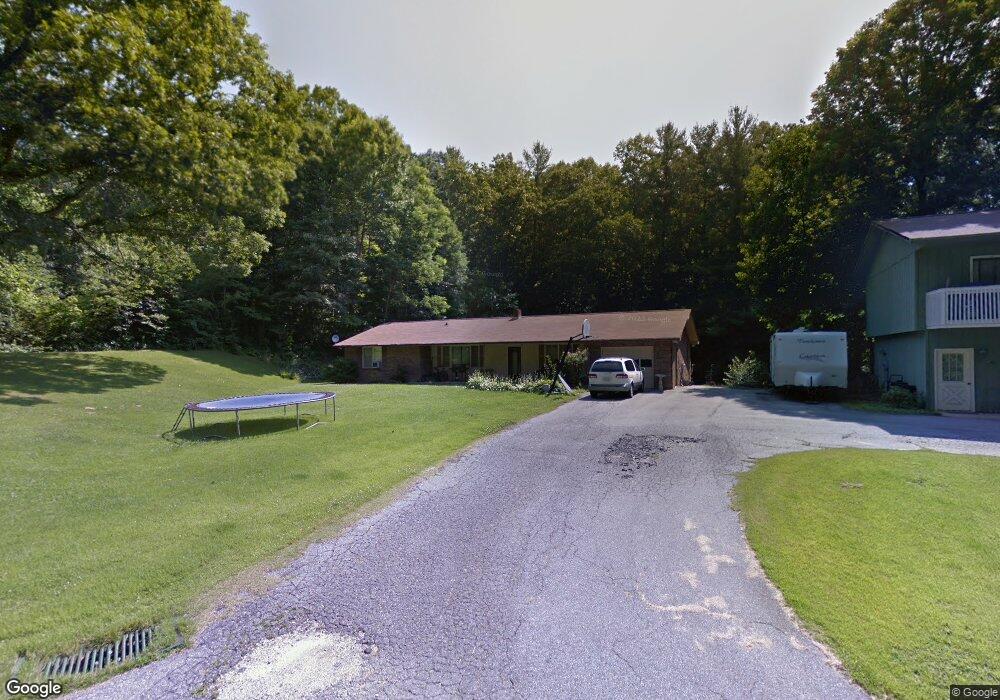 60 Cub Paw Ln, Hendersonville, NC 28792 - photo 1