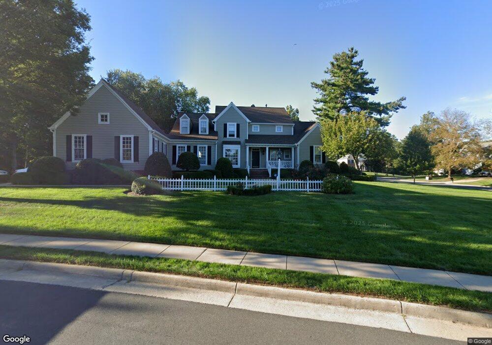 15573 Smithfield Place, Centreville, VA 20120 - photo 1