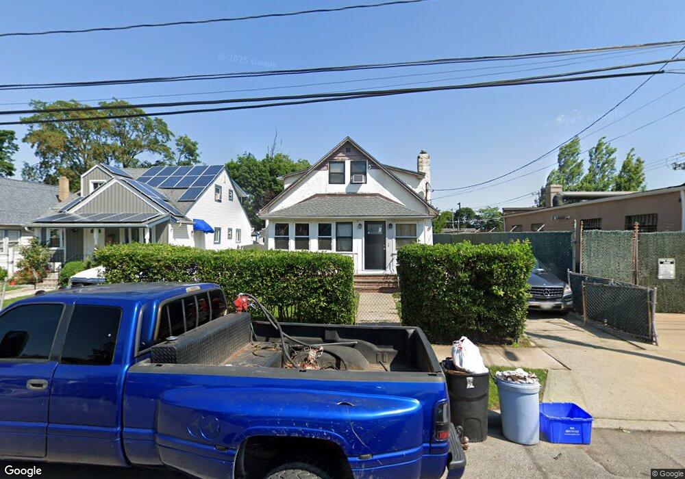 12 Lee St, Roosevelt, NY 11575 - photo 1