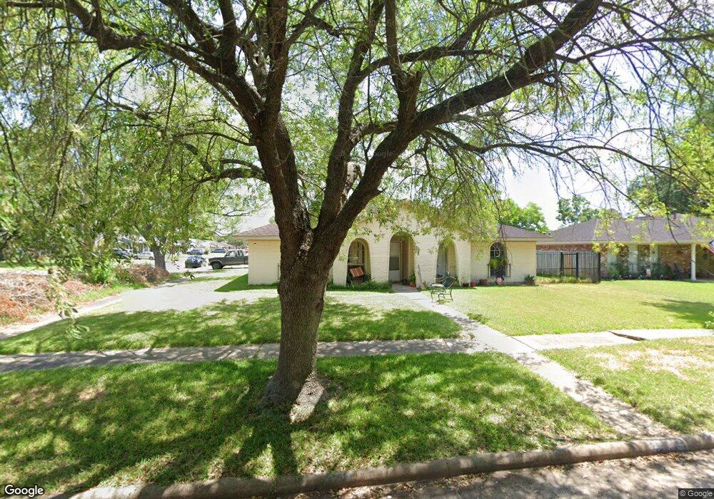 11423 Newton St, Houston, TX 77089 - photo 1