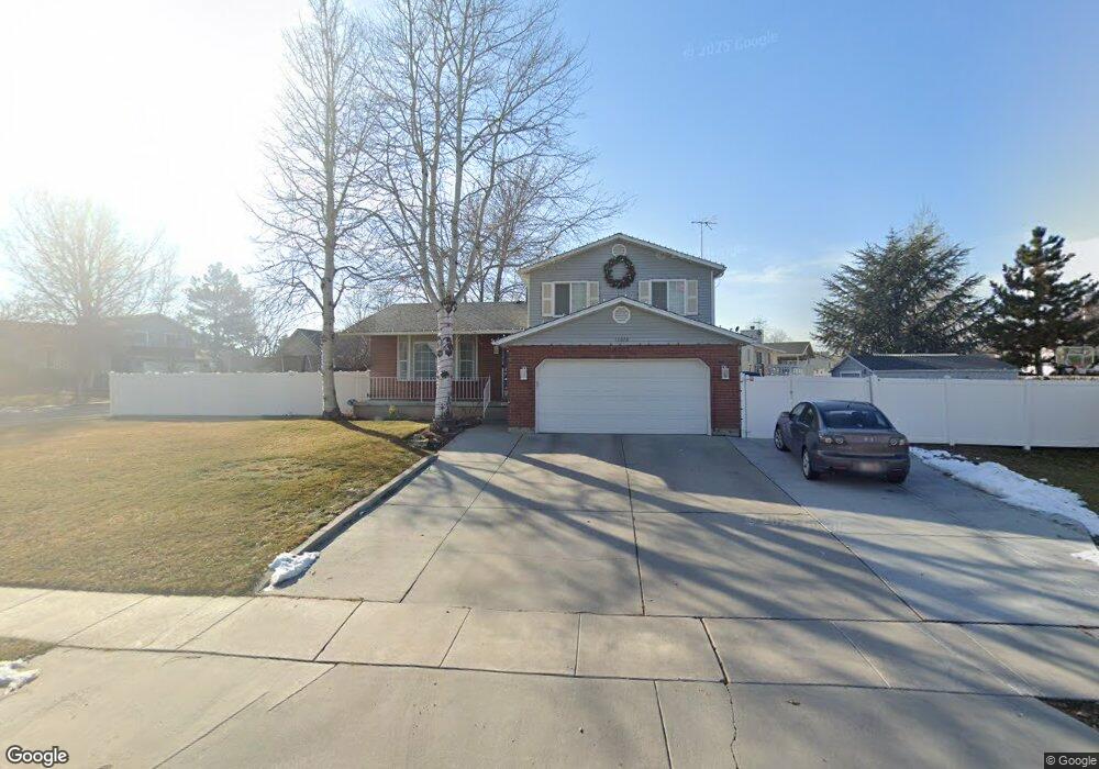 10076 Birnam Woods Way, South Jordan, UT 84095 - photo 1