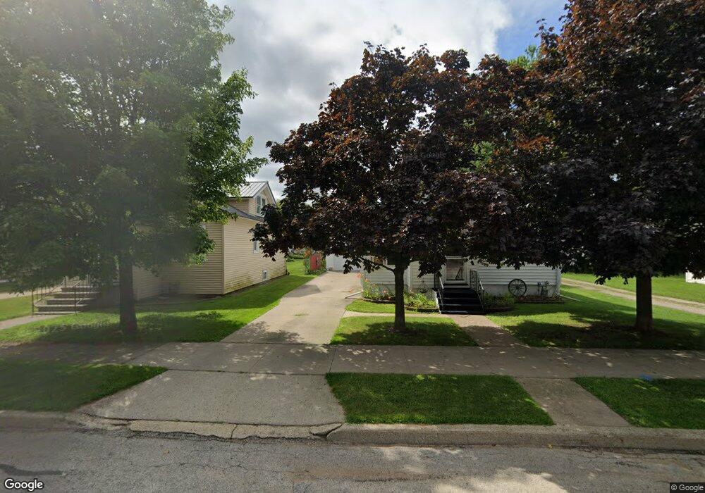 1909 16th St, Menominee, MI 49858 - photo 1