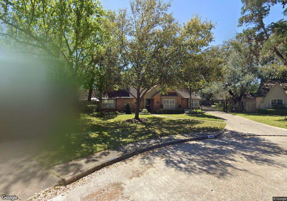 12431 Kimberley Ln, Houston, TX 77024 - photo 1