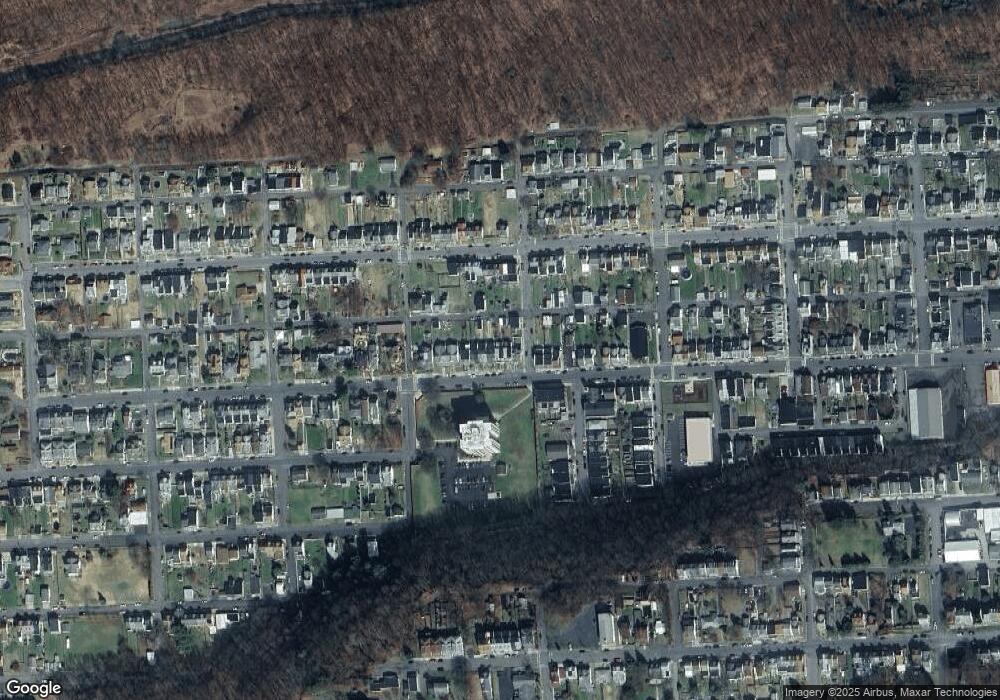 1311 W Arch St, Coal Township, PA 17866 - photo 1