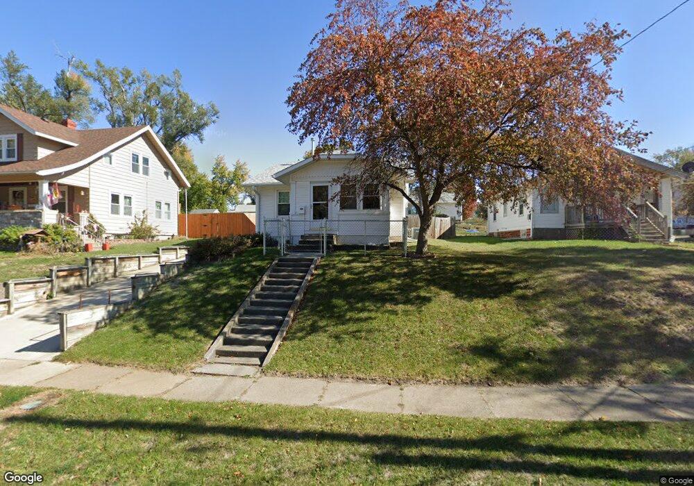 304 E 13th St N, Newton, IA 50208 - photo 1