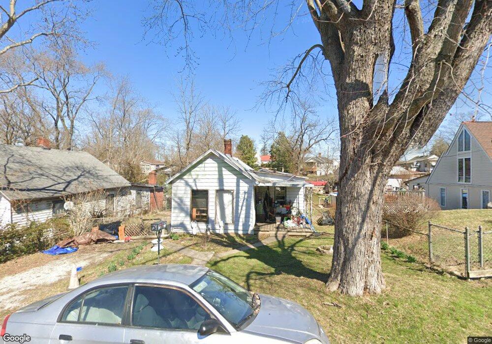 718 W 6th St, New Albany, IN 47150 - photo 1