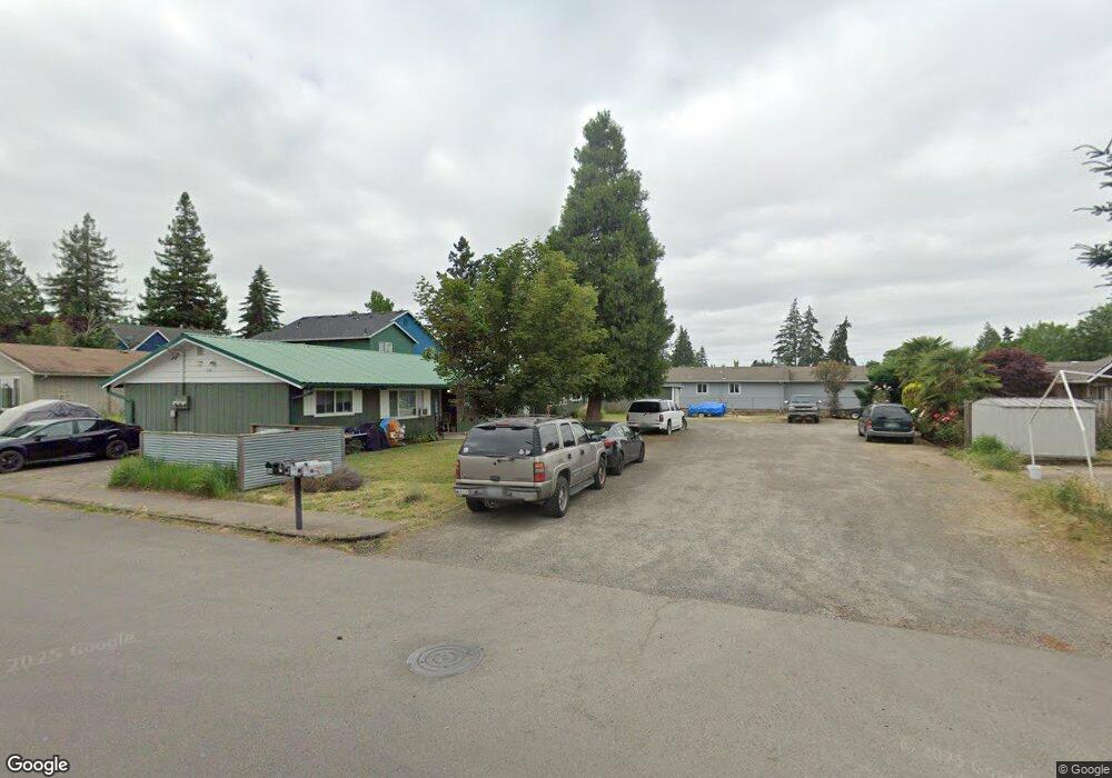 239 SE 3rd Ave, Canby, OR 97013 - photo 1