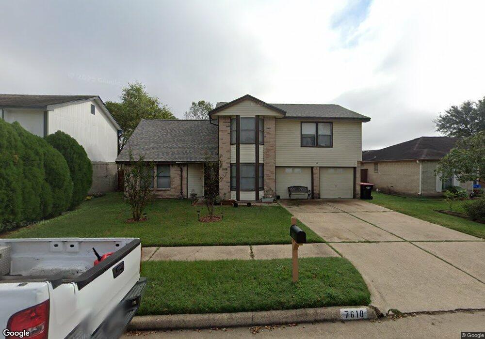 7618 Stamen Dr, Houston, TX 77041 - photo 1