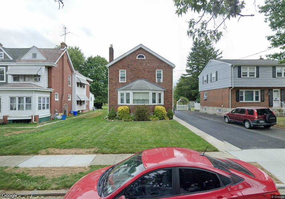 173 E Parkway Ave, Chester, PA 19013 - photo 1