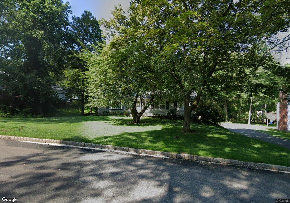 13 Fox Run, New Providence, NJ 07974 - photo 1