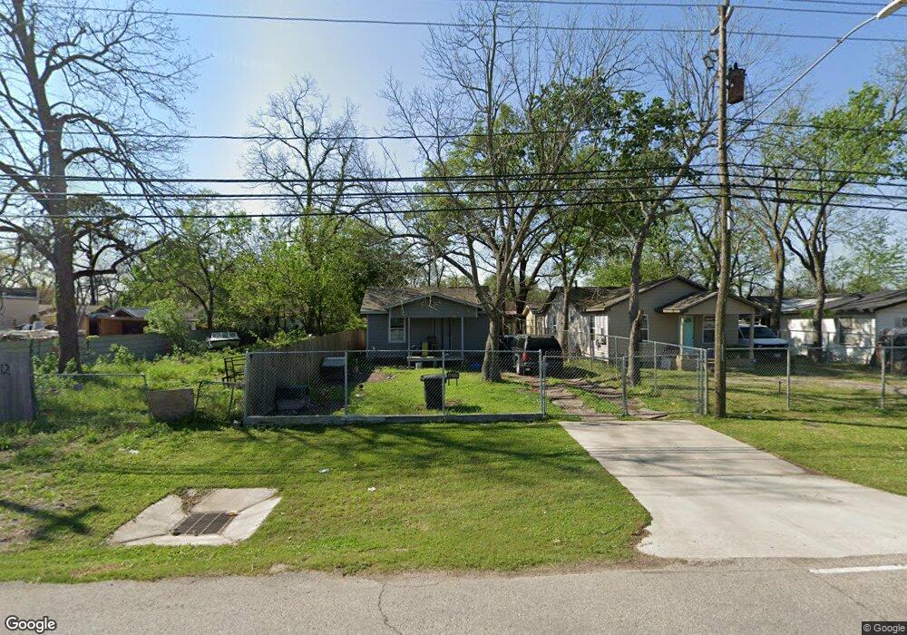 4610 Weaver Rd, Houston, TX 77016 - photo 1