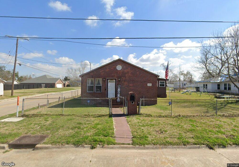 1028 N Prater St, Lake Charles, LA 70601 - photo 1