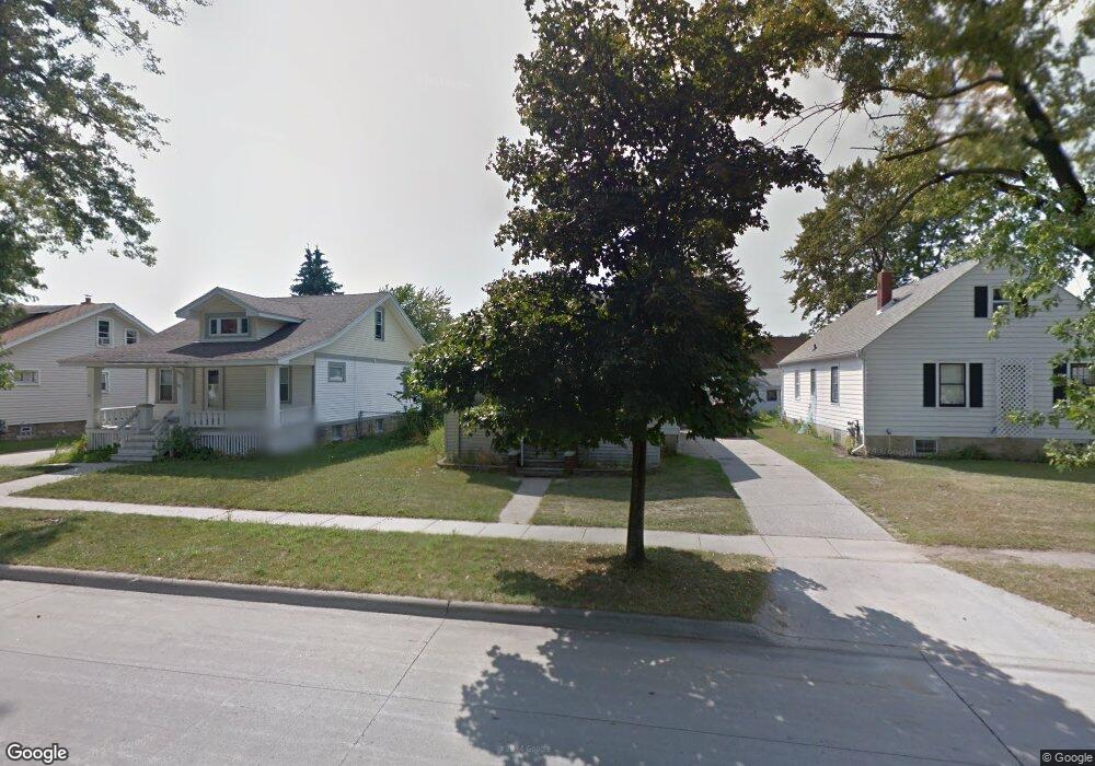 1307 16th St, Port Huron, MI 48060 - photo 1