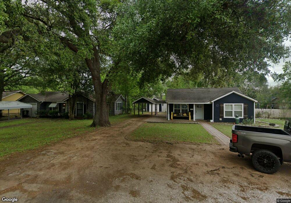 1705 Katy Ave, Bay City, TX 77414 - photo 1