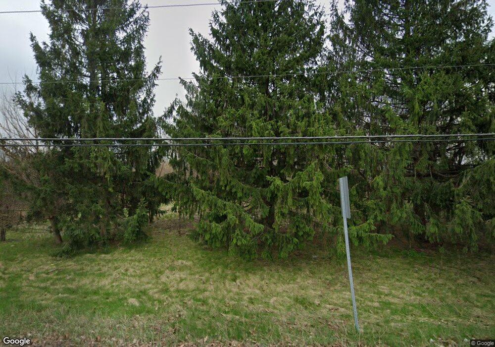 38w Oak St, North Aurora, IL 60542 - photo 1