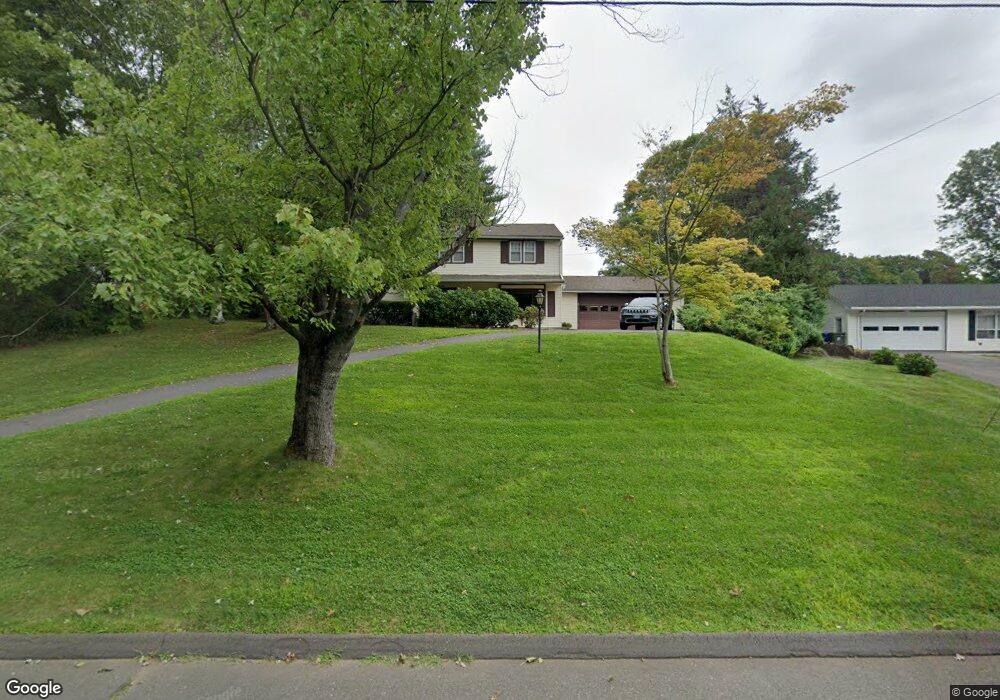 185 Stocking Brook Rd, Berlin, CT 06037 - photo 1