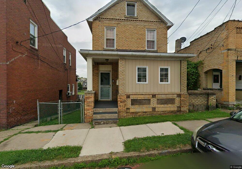 311 Linden St, Vandergrift, PA 15690 - photo 1