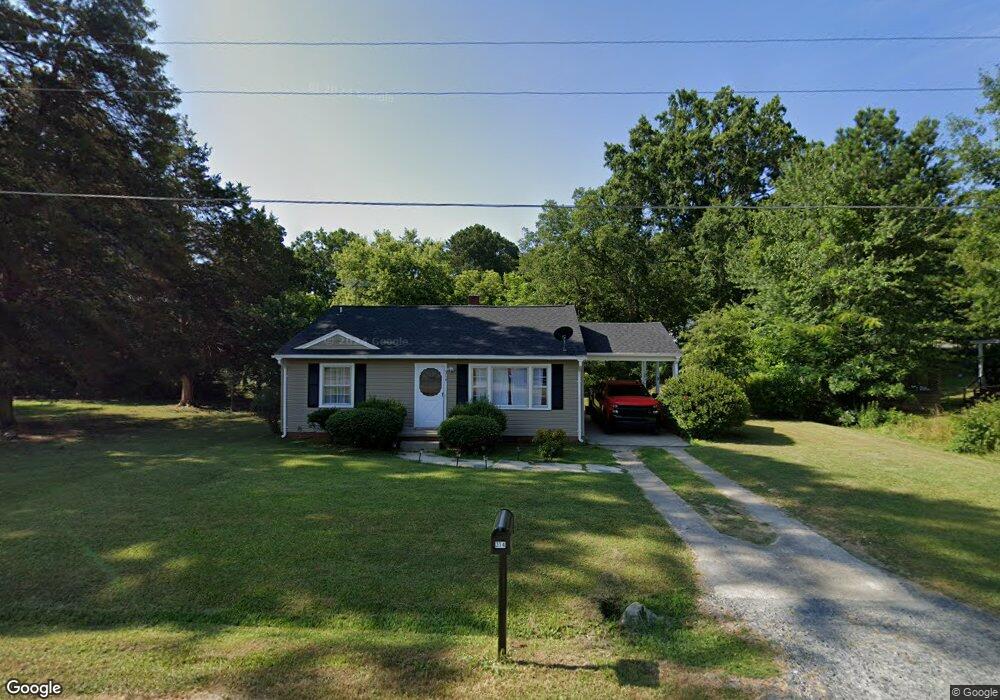 314 Greenlawn Dr, Asheboro, NC 27203 - photo 1