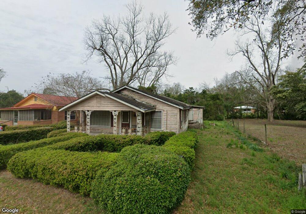 1004 E 7th St, Donalsonville, GA 39845 - photo 1