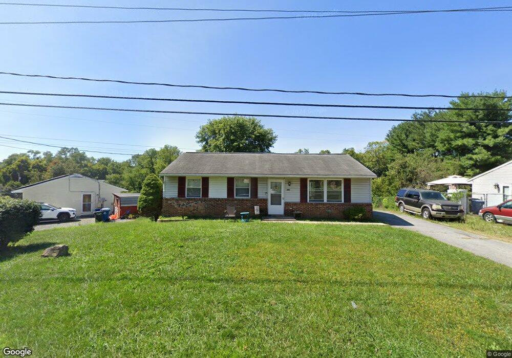 2115 Oswego Dr, Columbia, PA 17512 - photo 1