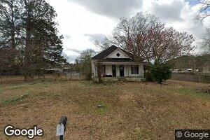 109 E First St, Blevins, AR 71825