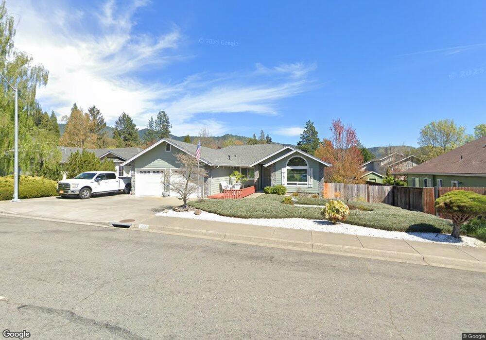 2017 NW Crown St, Grants Pass, OR 97526 - photo 1