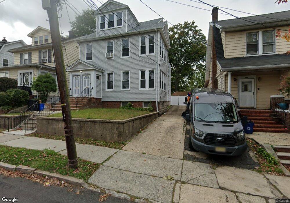 527 Clinton Place, Newark, NJ 07112 - photo 1