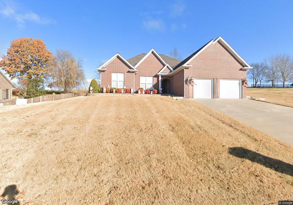 303 Hogan Dr, Harrison, AR 72601 - photo 1