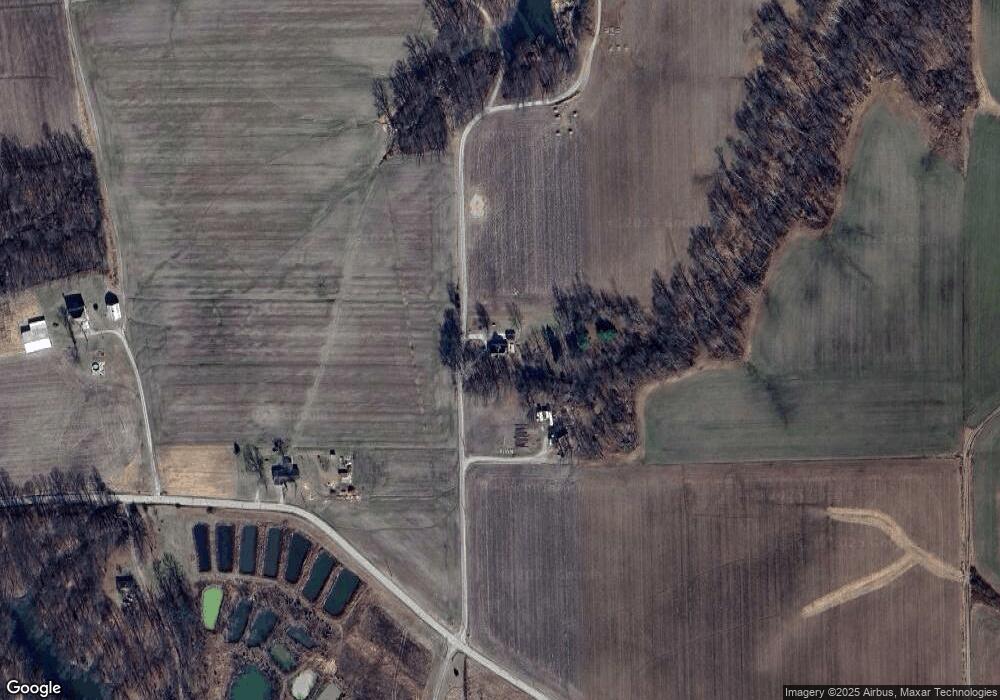 9560 W Seymour Rd, Seymour, IN 47274 - photo 1